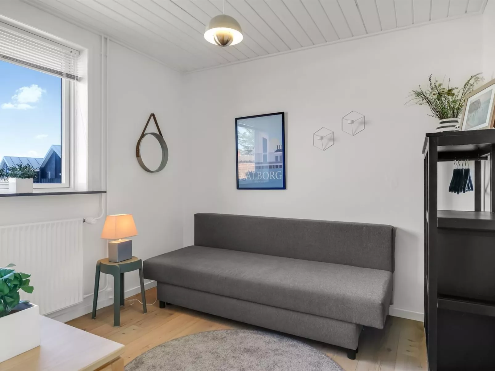 "Sulo" - 300m from the sea-Binnen