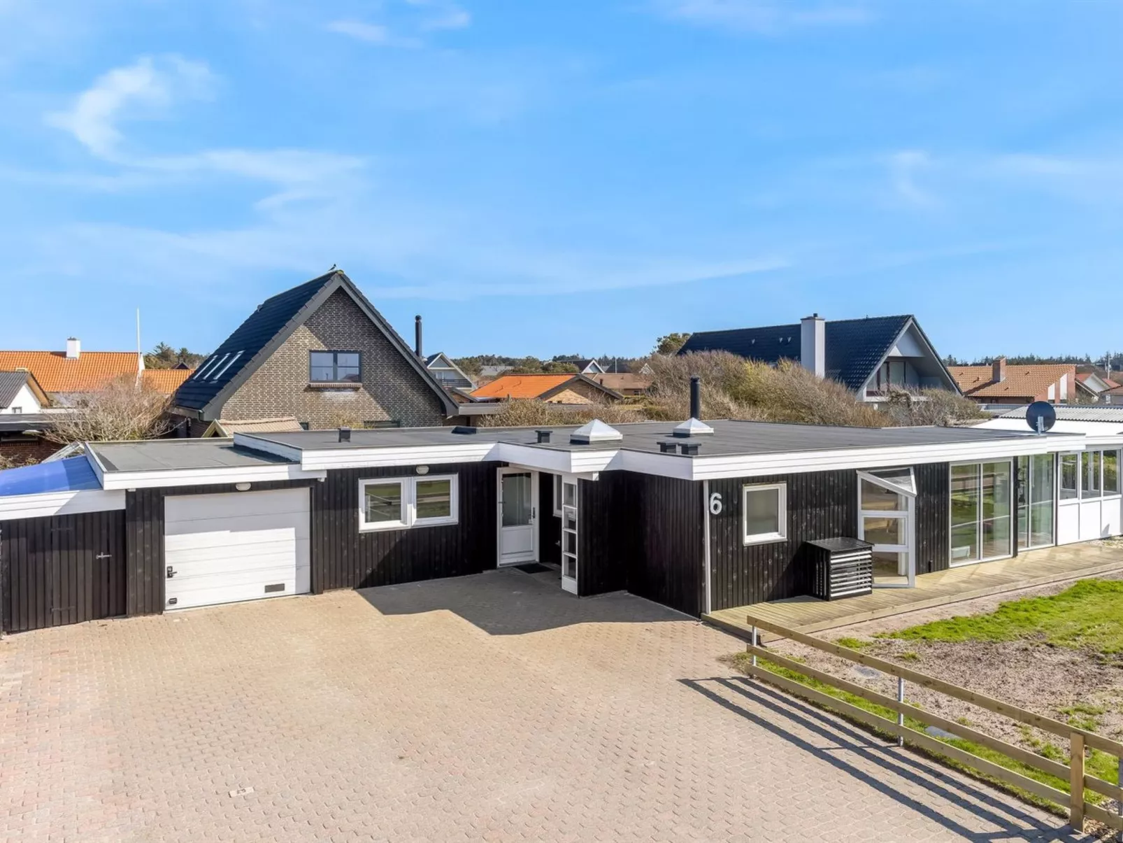 "Myrte" - 300m from the sea