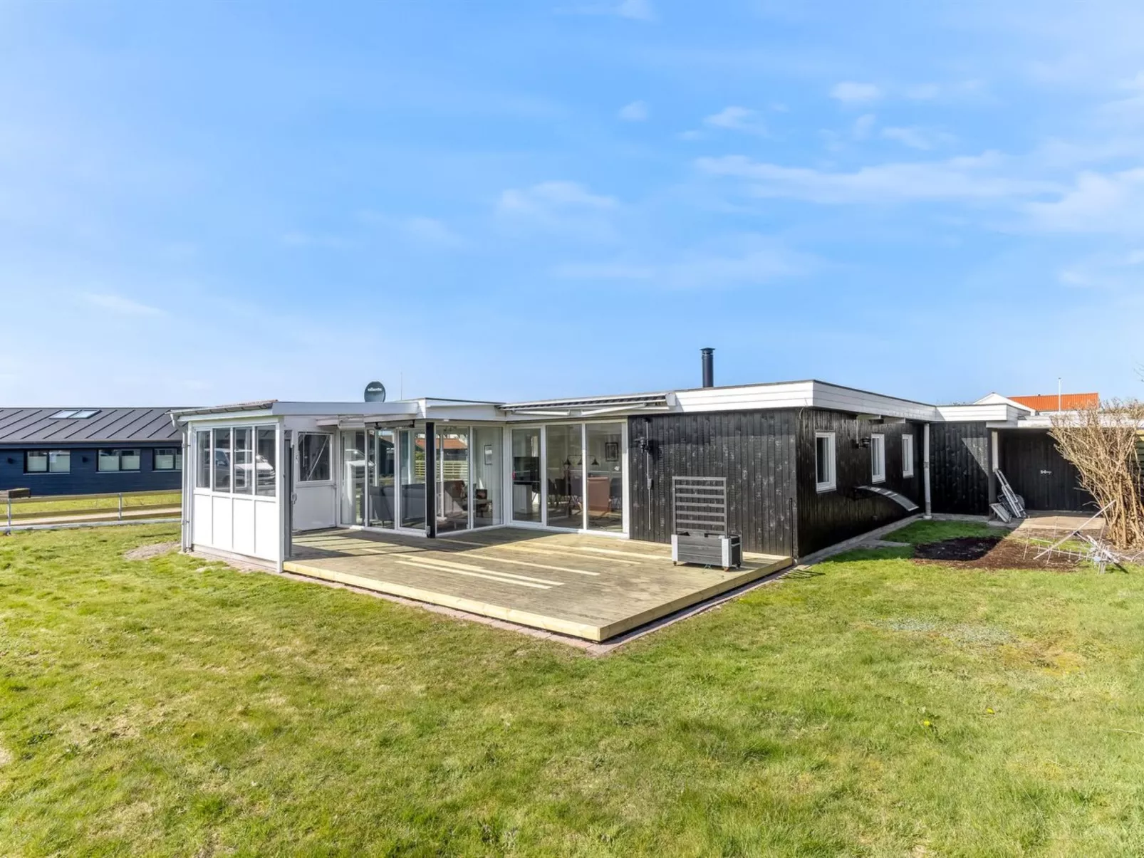 "Myrte" - 300m from the sea-Buiten