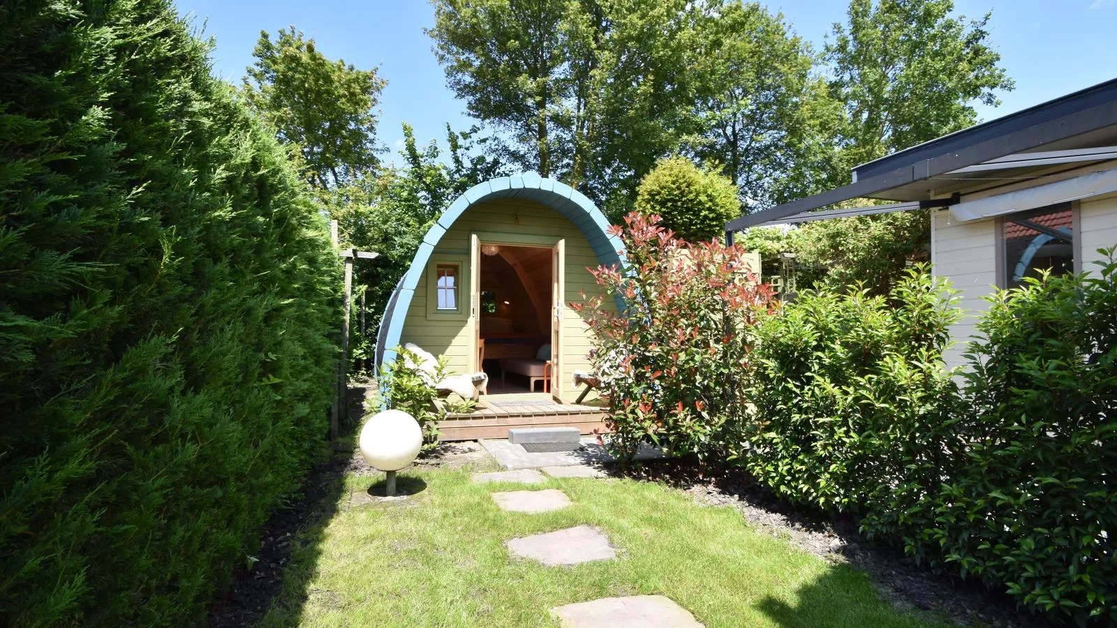 Tiny House Jet-Buitenkant zomer