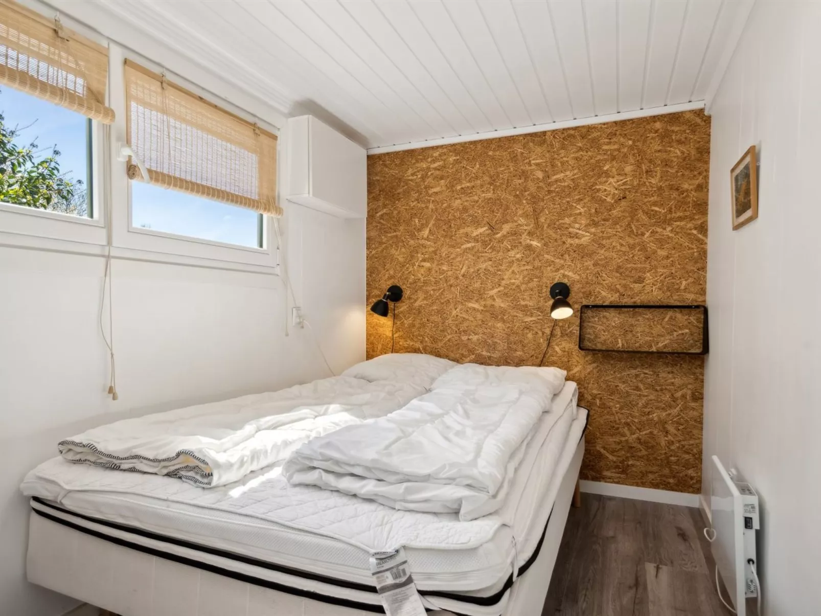 "Sölvy" - 300m from the sea-Binnen