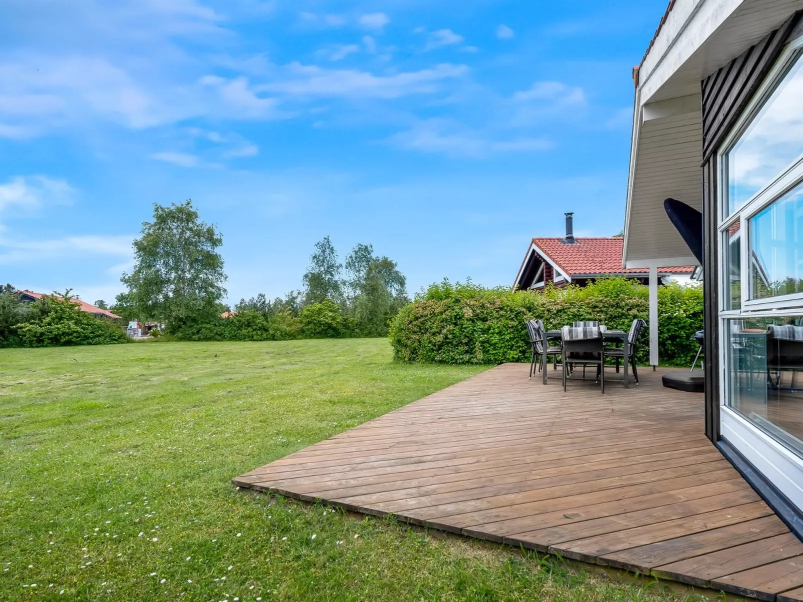 "Birtir" - 1.2km from the sea-Buiten