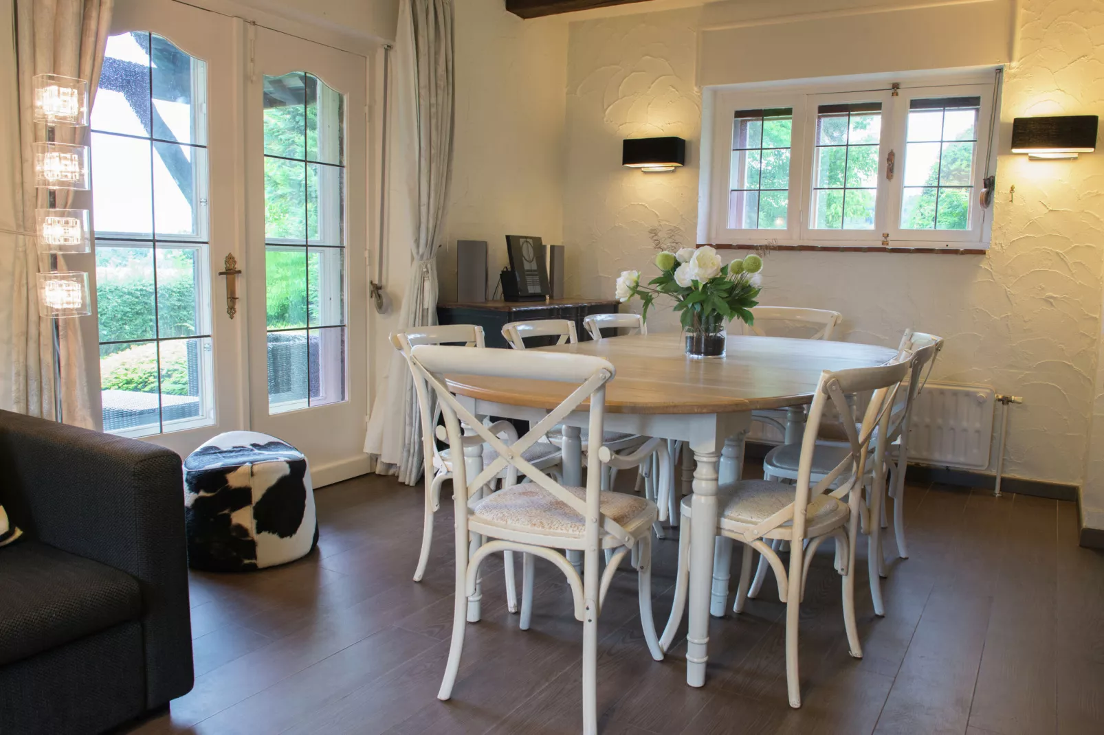 Maison Marie-Eetkamer