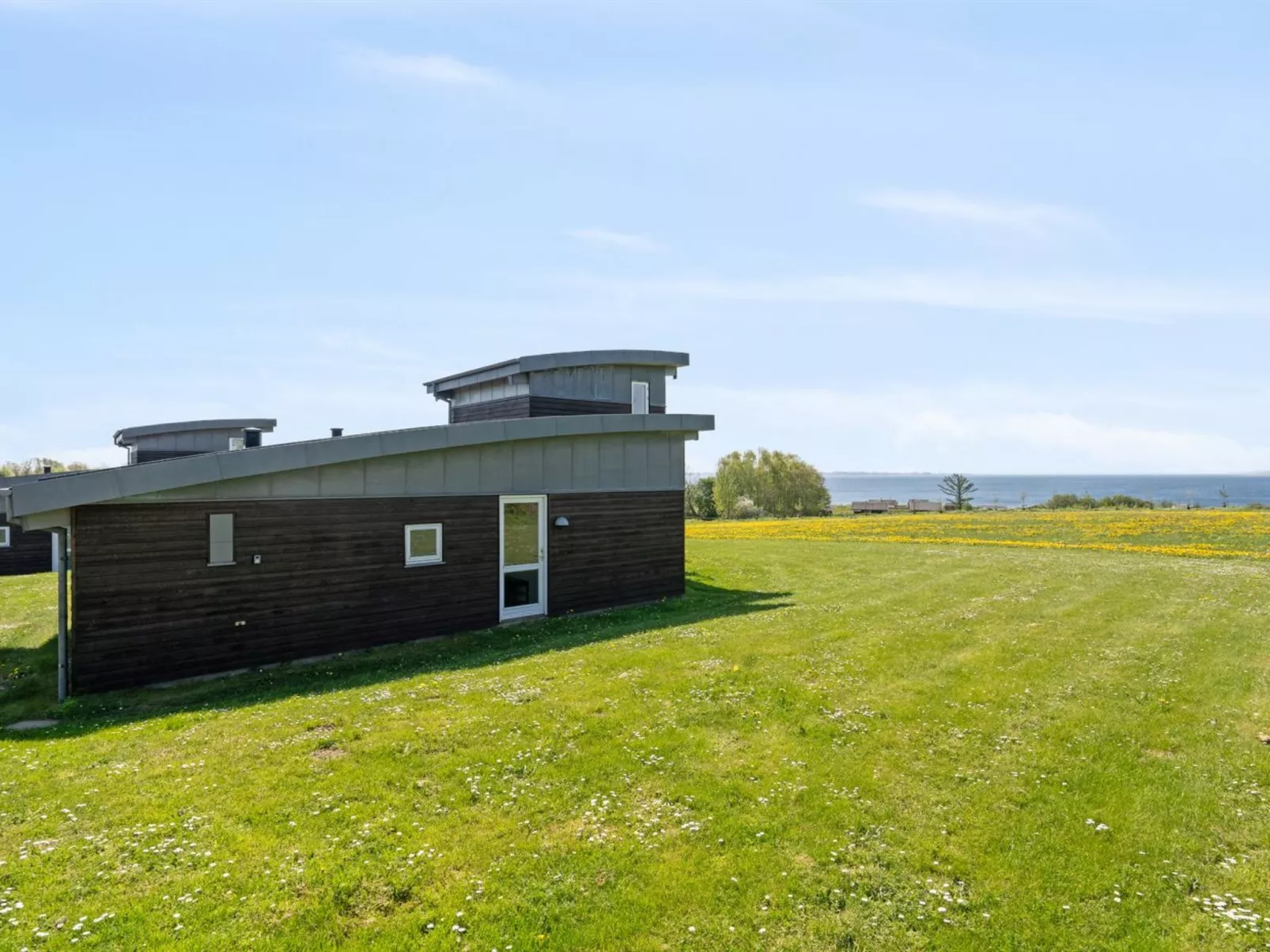 "Halvor" - 275m from the sea-Buiten