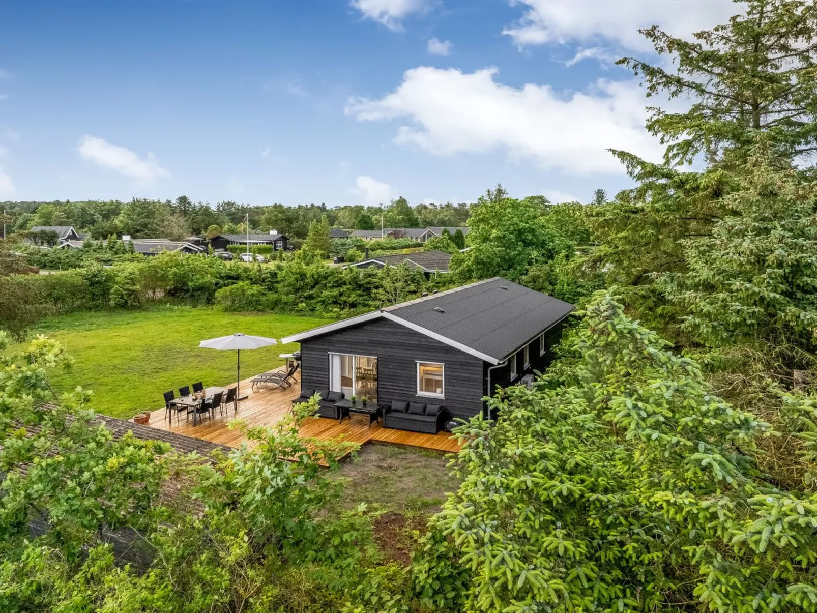 "Nandolf" - 650m from the sea-Buiten
