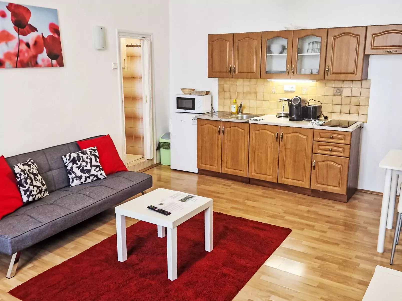 Old Town home-Binnen