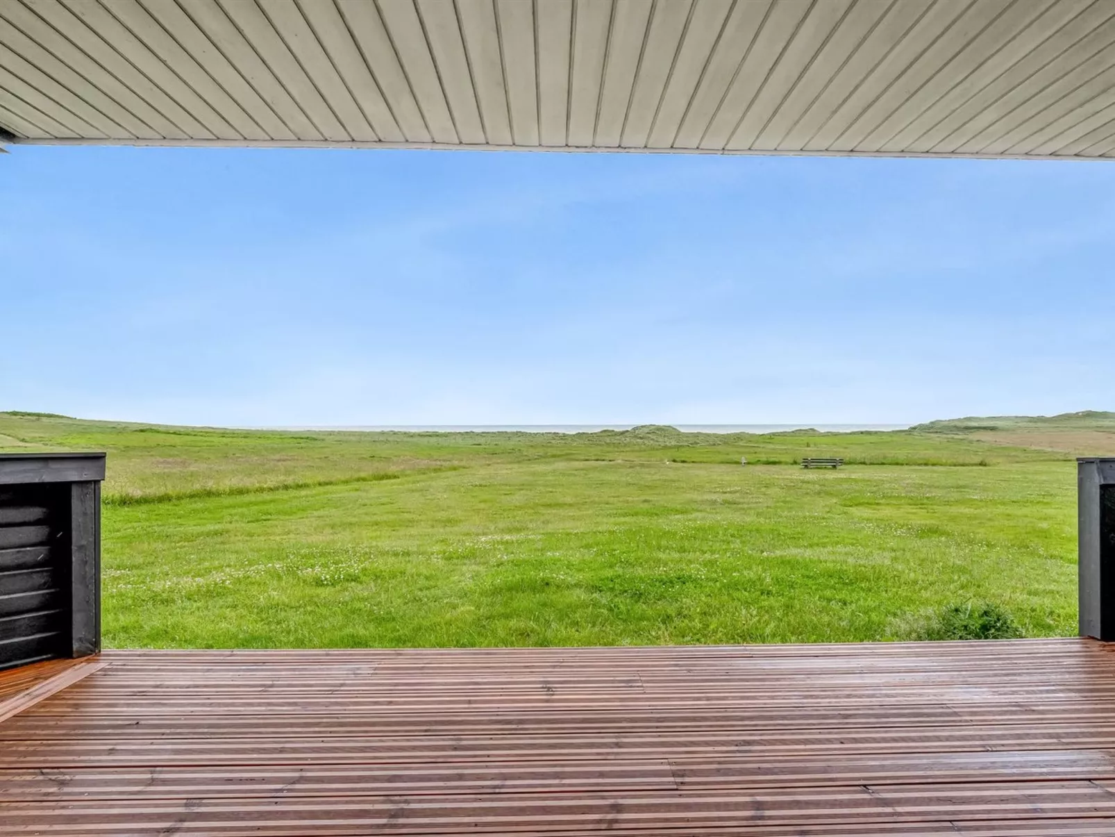 "Villum" - 50m from the sea-Buiten