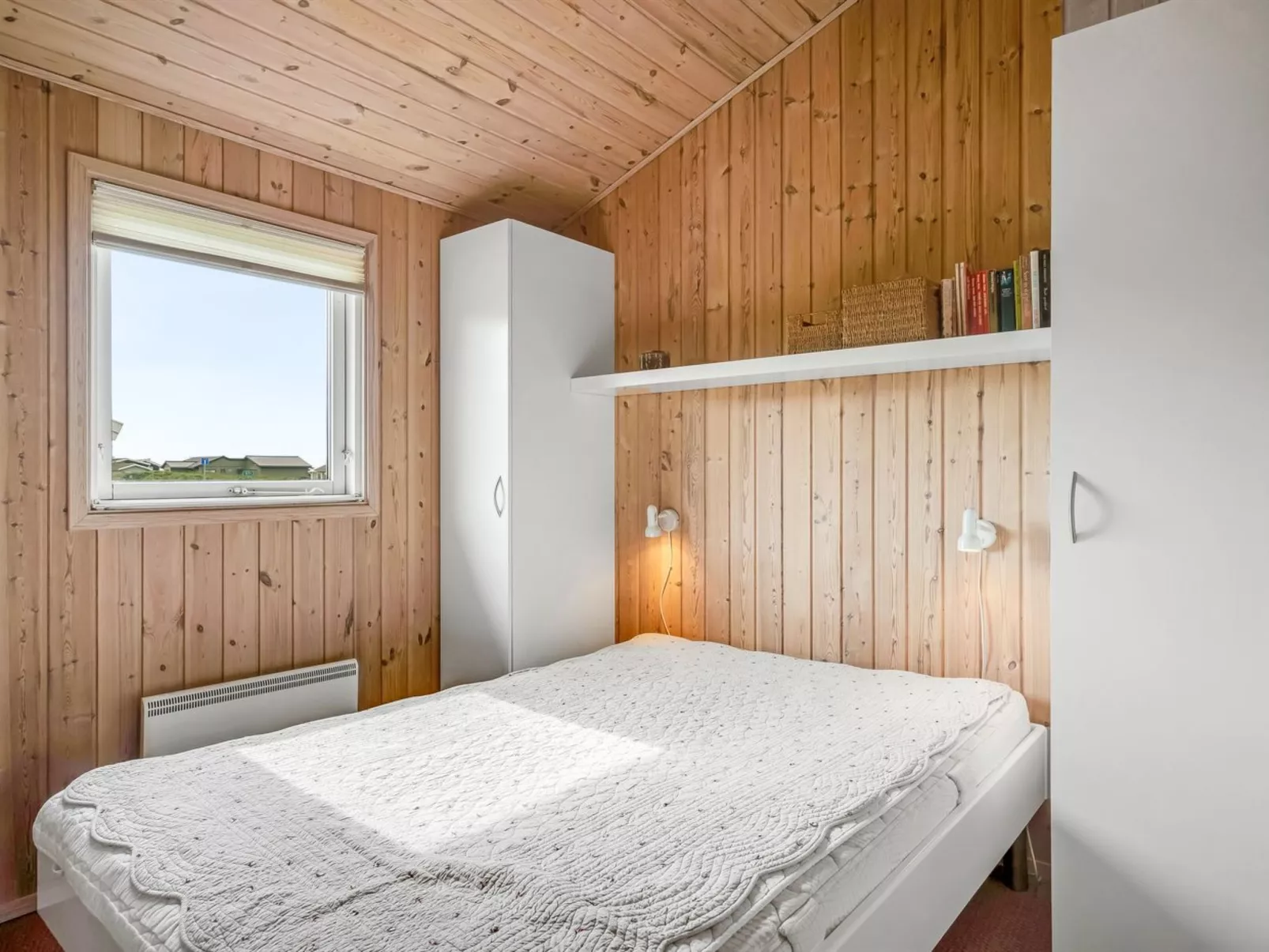 "Niesina" - 200m from the sea-Binnen