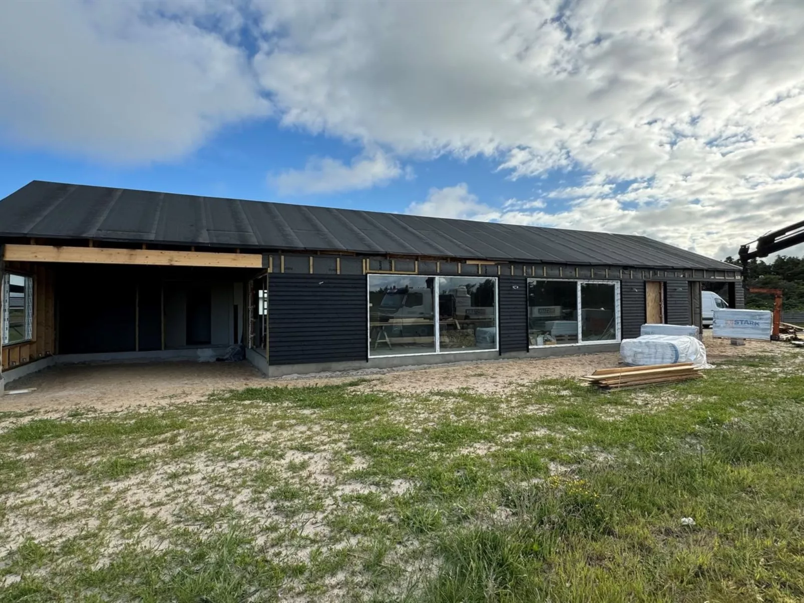 "Dreng" - 300m from the sea