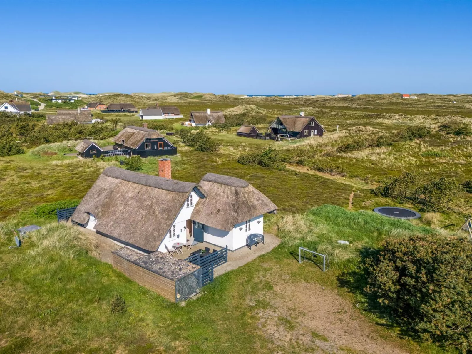 "Arlina" - 600m from the sea-Buiten