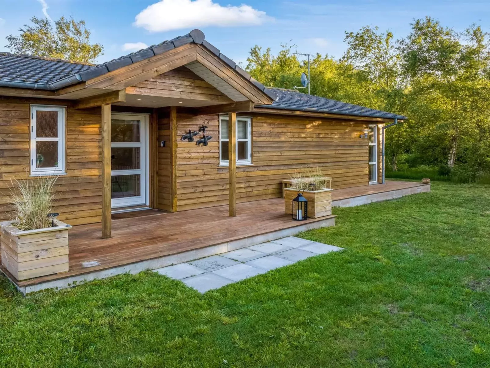 "Zölestine" -  from the sea-Buiten