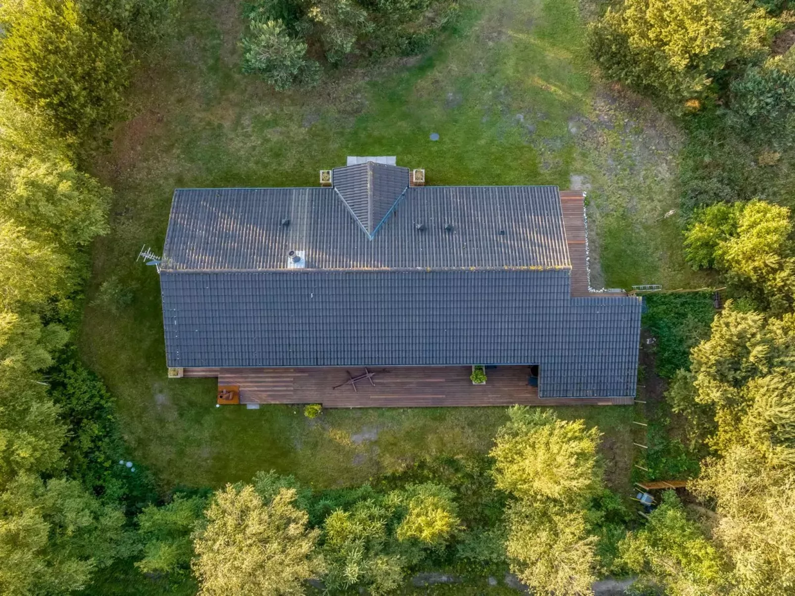 "Zölestine" -  from the sea-Buiten