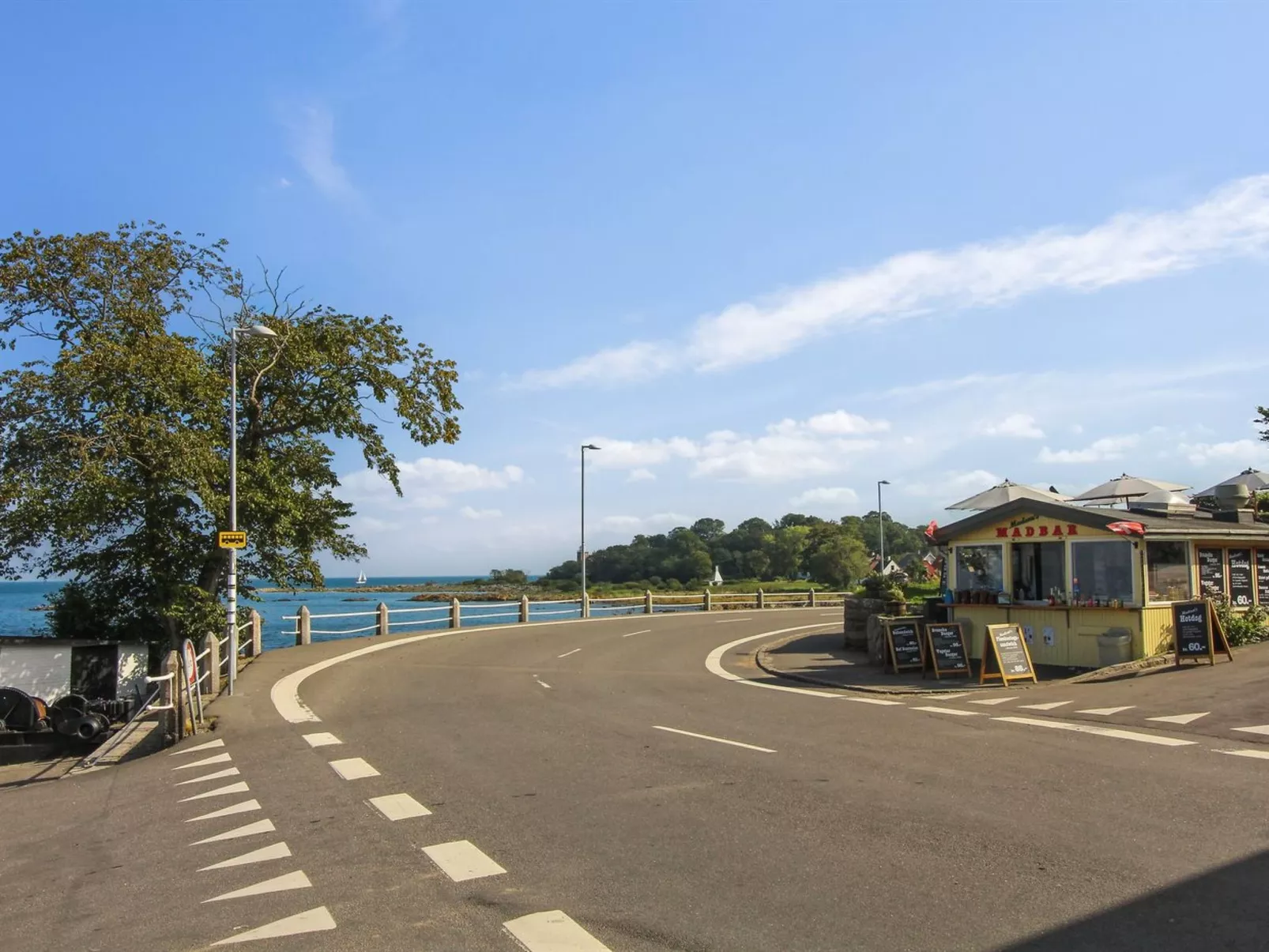 "Øde" - 100m from the sea-Buiten