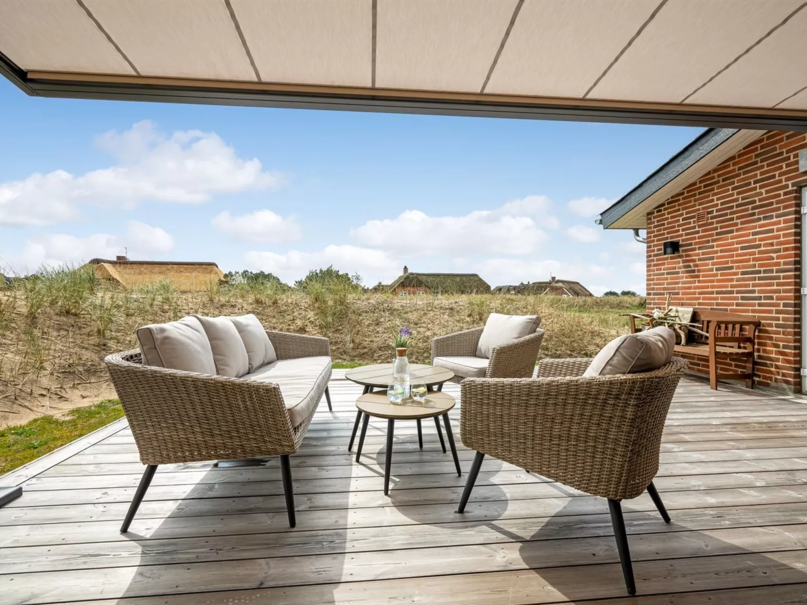 "Dirtje" - 200m from the sea-Buiten