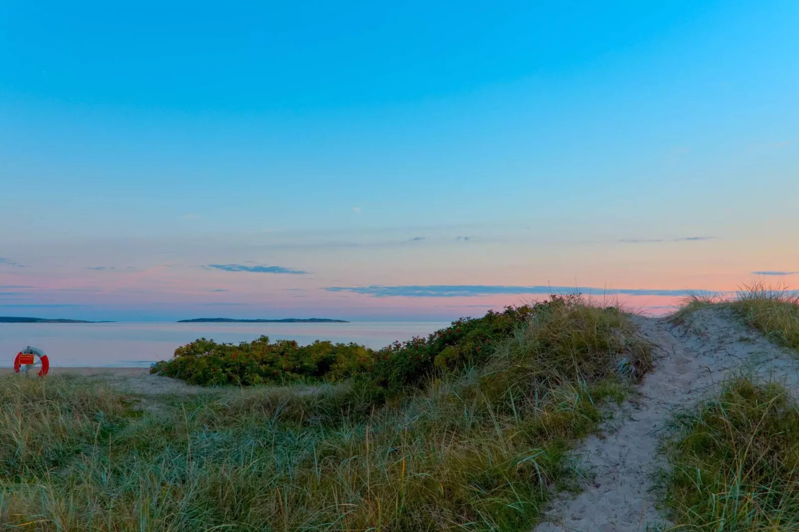 Heerlijk vakantiehuis vlakbij het strand-By Traum