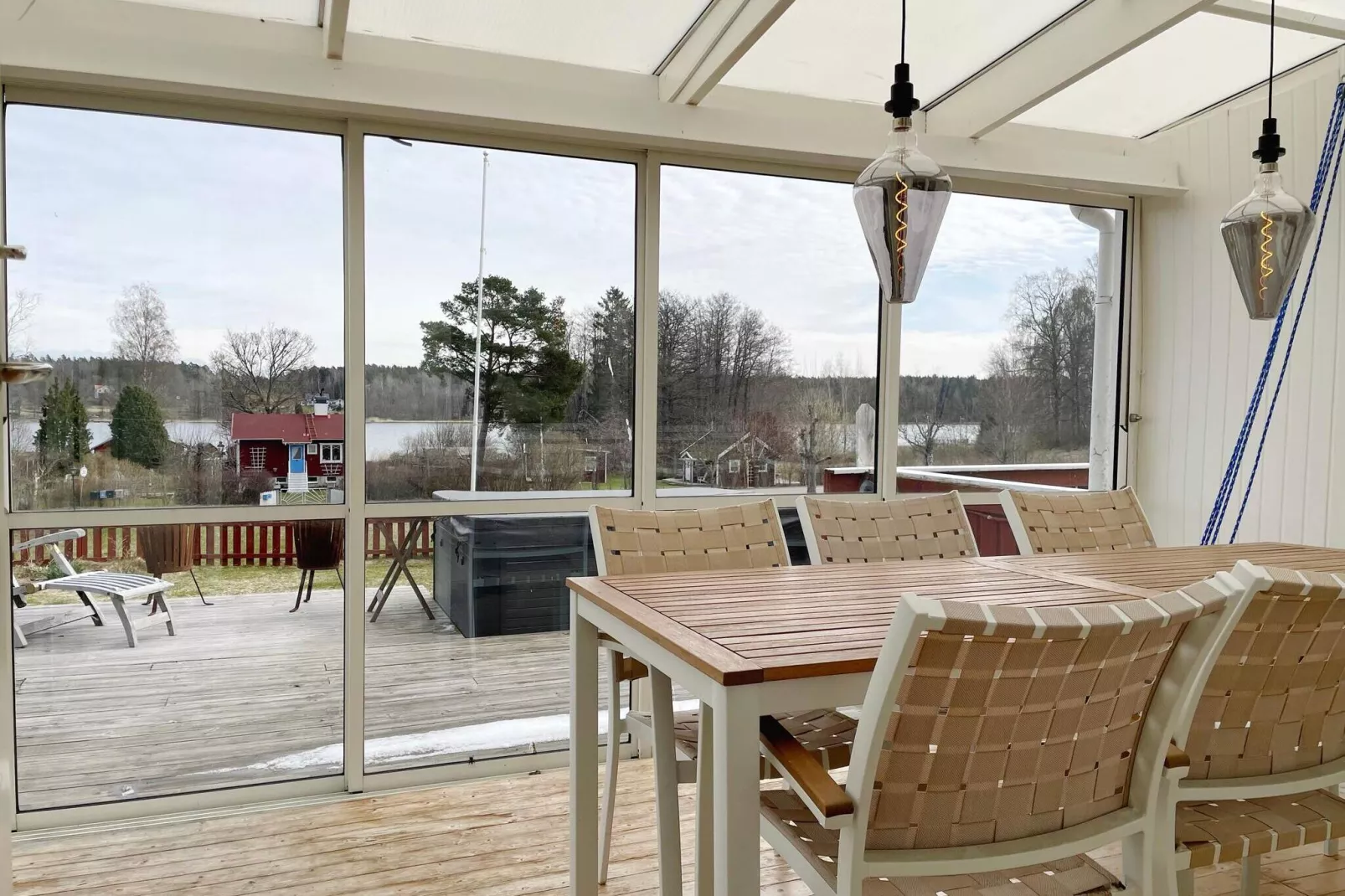 4 sterren vakantie huis in HALLSTAVIK-Buitenlucht