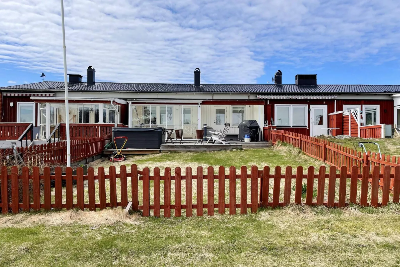 4 sterren vakantie huis in HALLSTAVIK-Buitenlucht