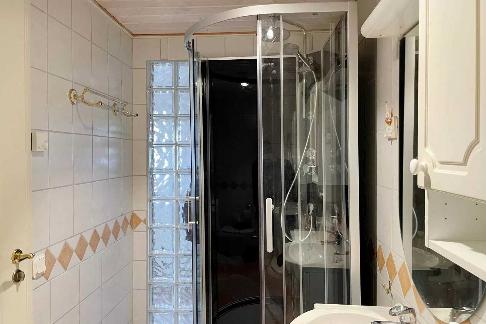4 sterren vakantie huis in HALLSTAVIK-Binnen
