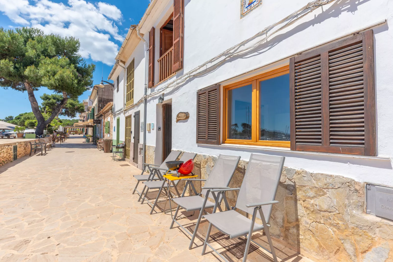 Cas Padrins (portopetro)-Terrasbalkon