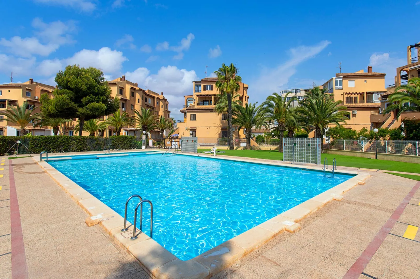 poolofhouse