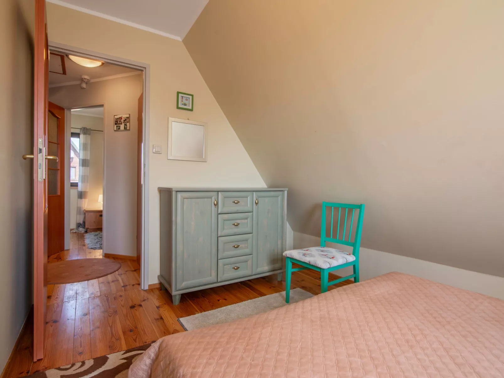 Dom niebieski-Binnen