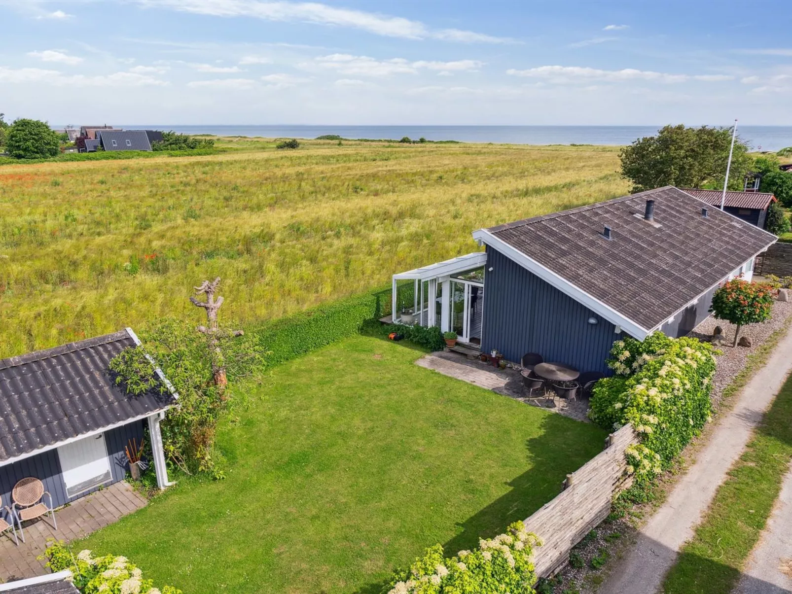 "Wehrhart" - 125m from the sea-Buiten