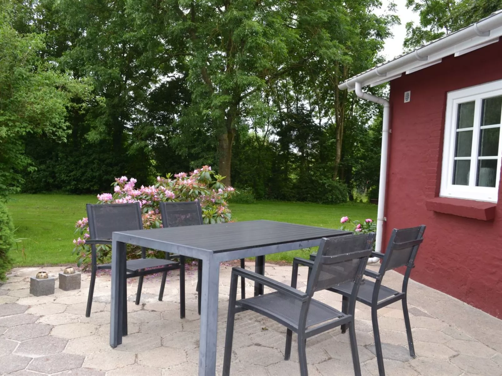 "Saran" - 30km from the sea-Buiten