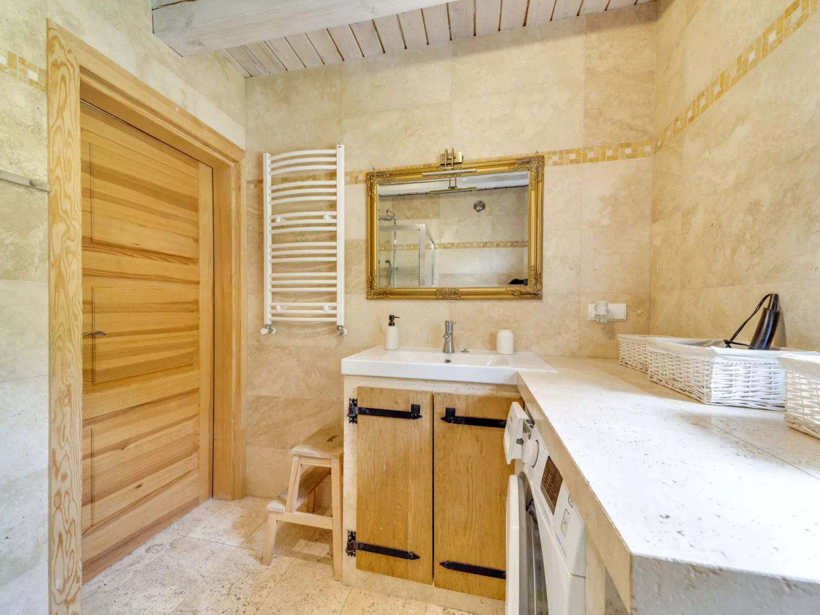 Bieszczady Chata-Binnen