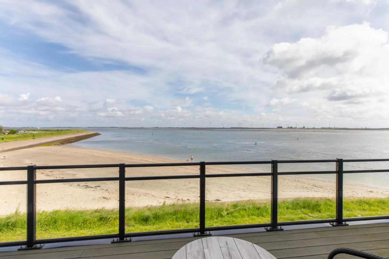 Luxe appartement Vista Maris - Havenweg 8-38  Sint-Annaland-Terrasbalkon