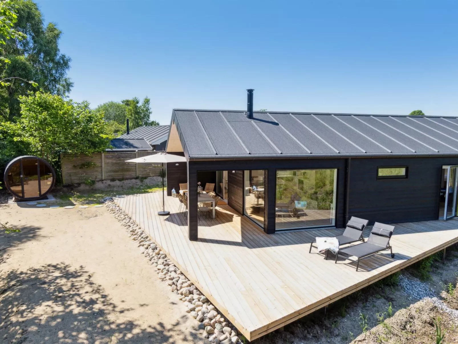 "Lonneke" - 450m from the sea-Buiten