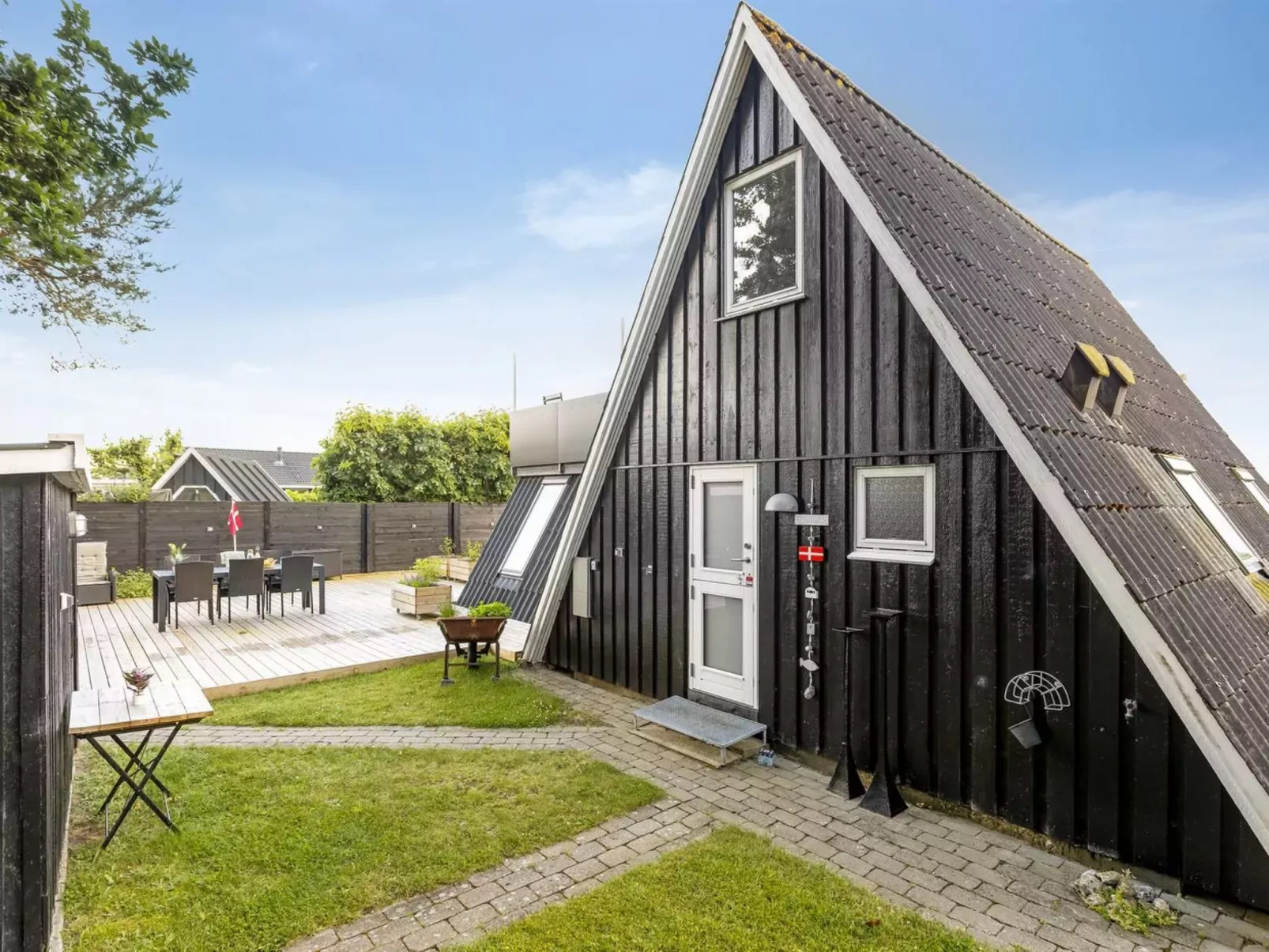 "Hunding" - 600m from the sea-Buiten