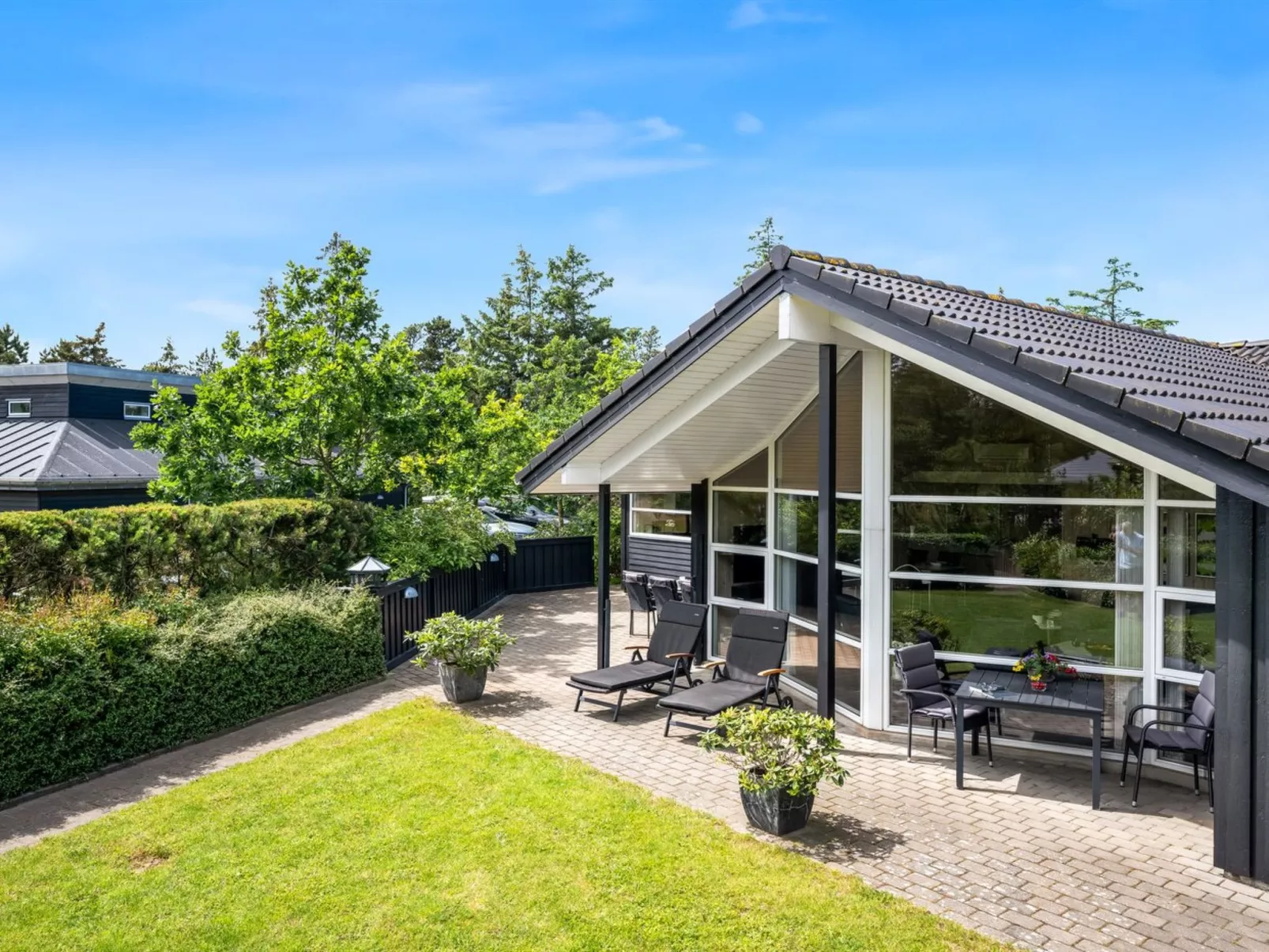 "Fritzi" - 1.7km from the sea-Buiten