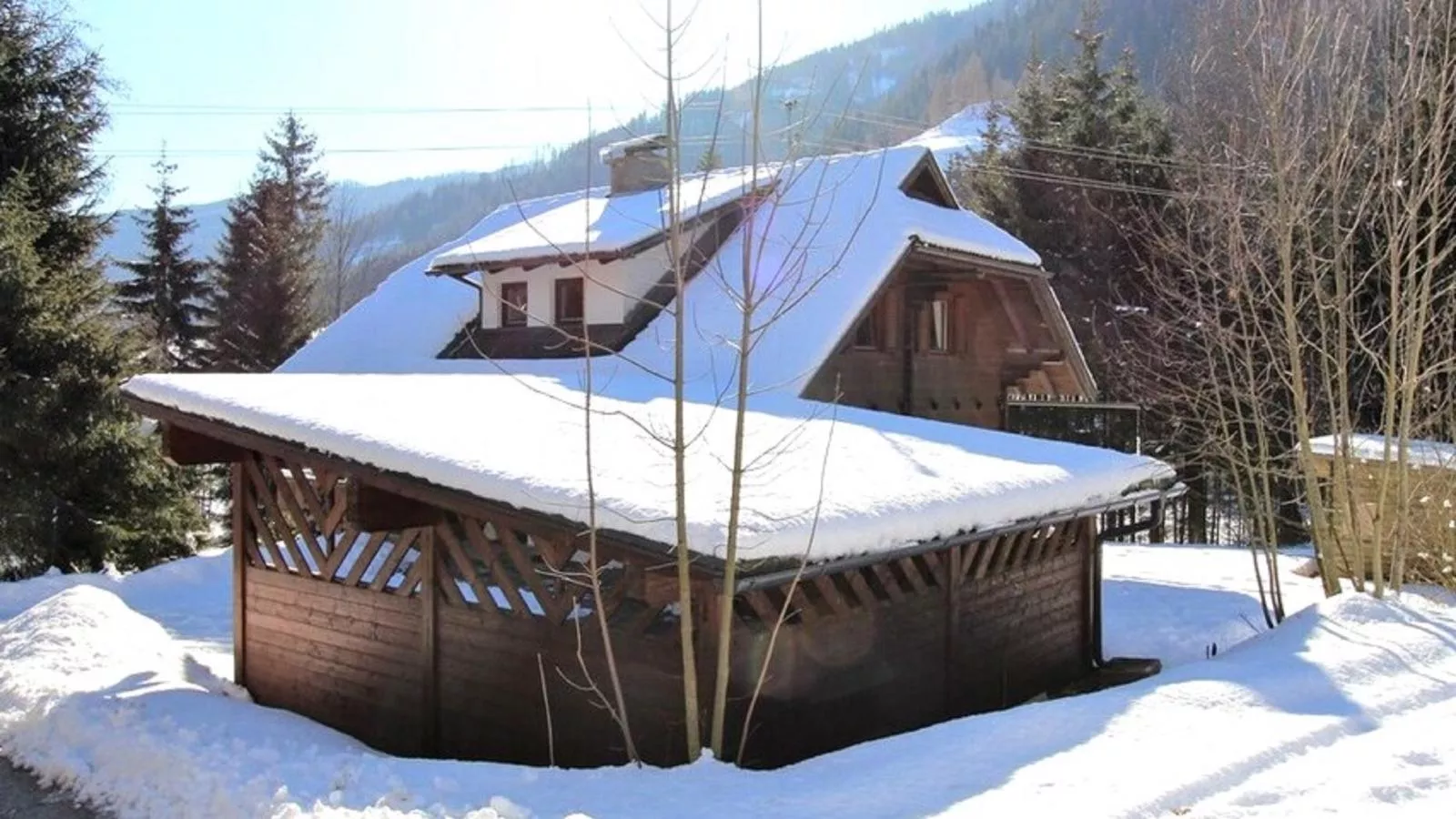 Mooshausl-Exterieur winter