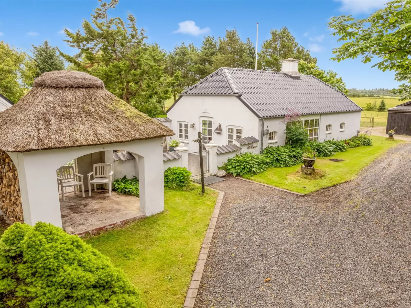 "Ømunde" - 1.8km from the sea-Buiten