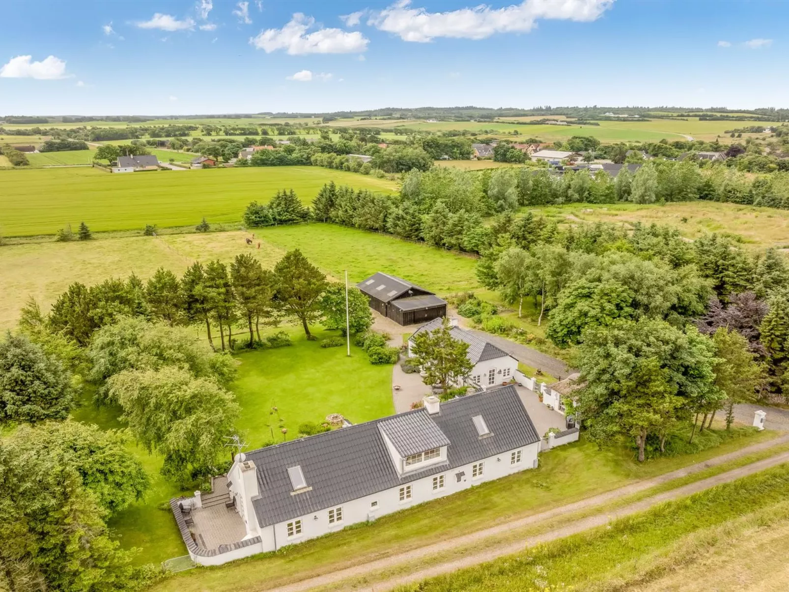 "Ømunde" - 1.8km from the sea-Buiten
