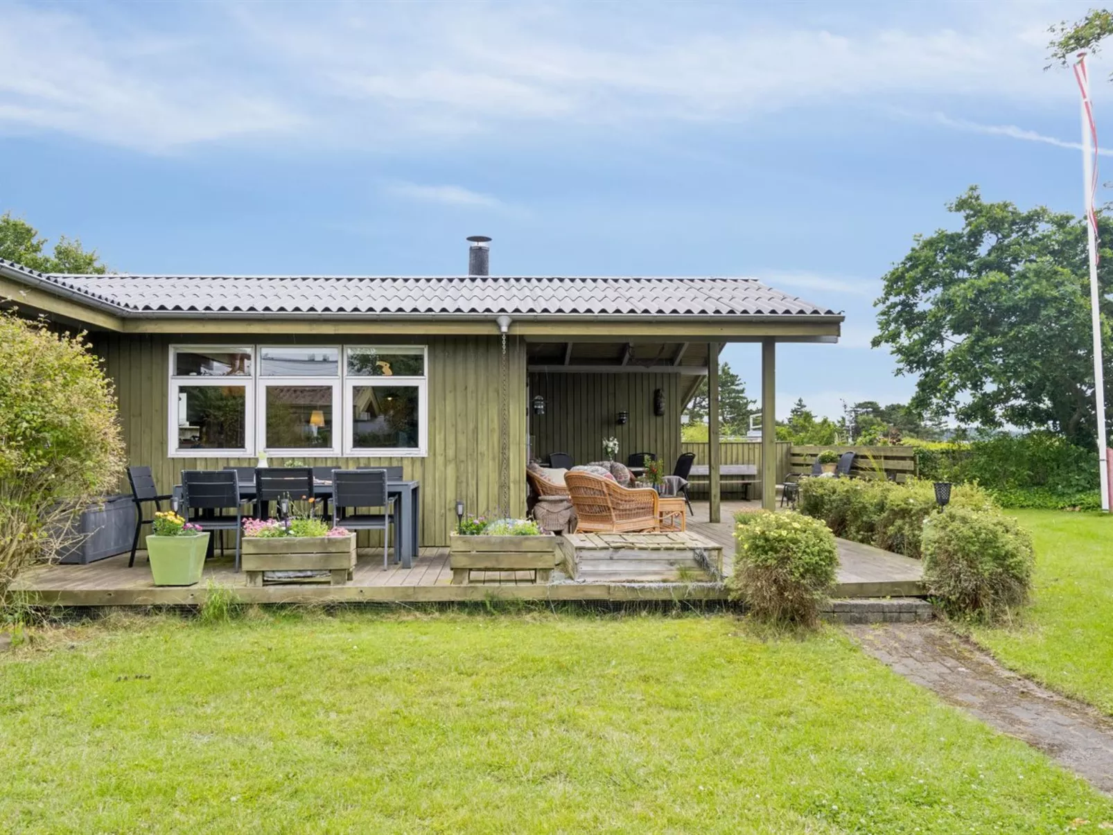 "Konsta" - 50m from the sea-Buiten