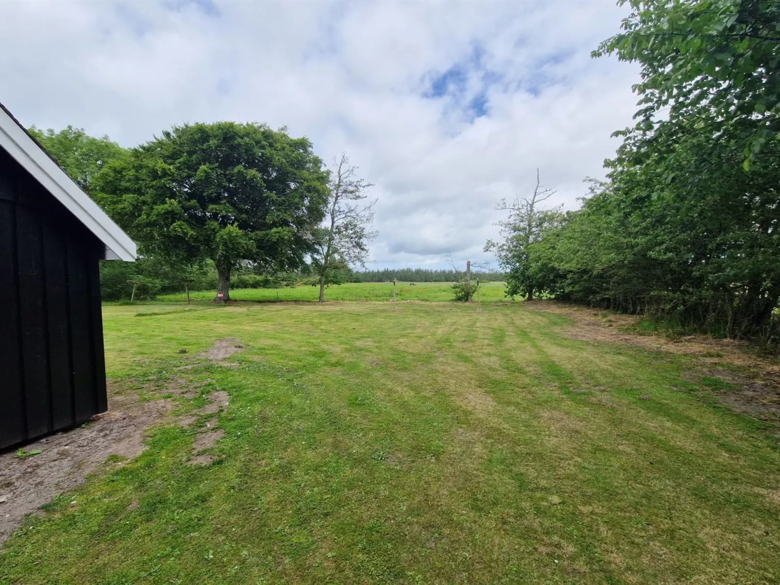 "Thorgot" - 3km from the sea-Binnen