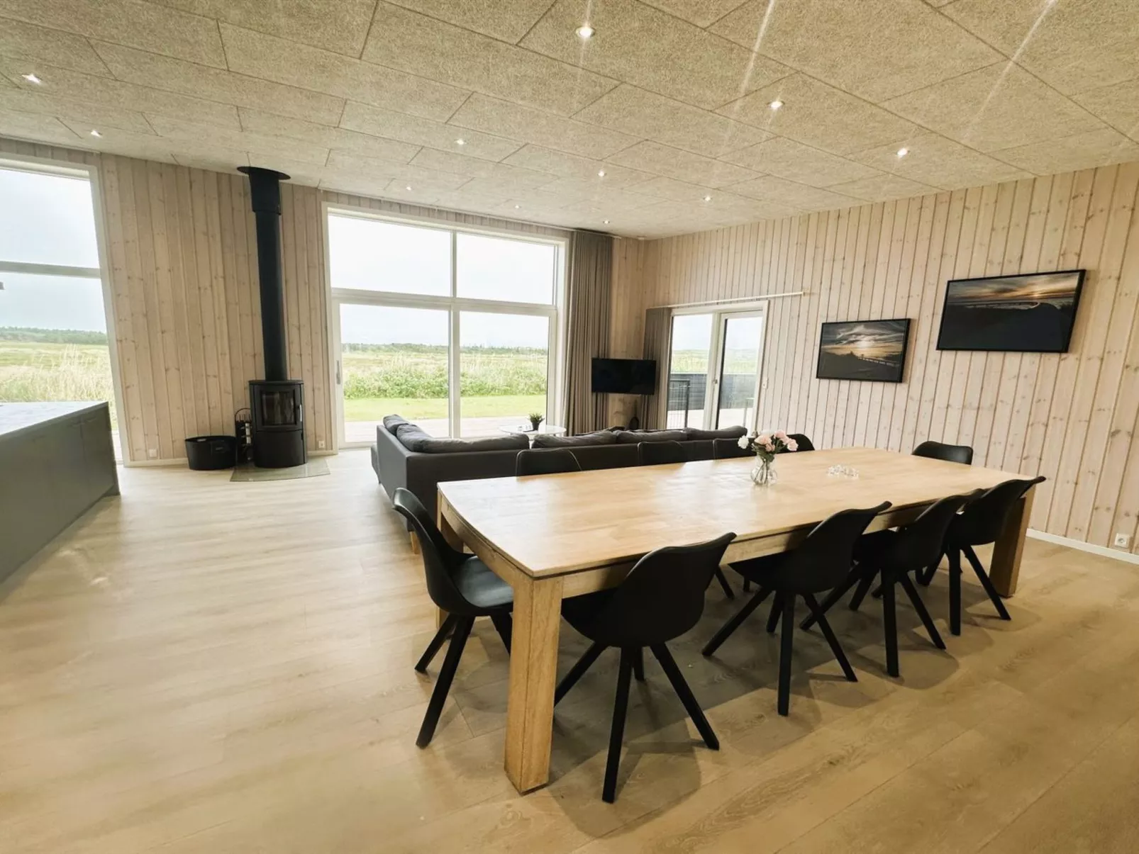 "Marius" - 400m from the sea-Binnen