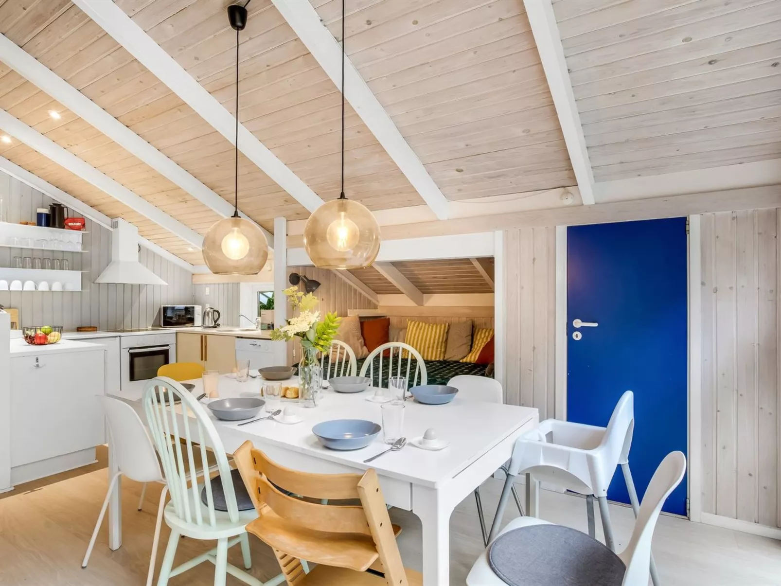 "Lovis" - 600m from the sea-Binnen