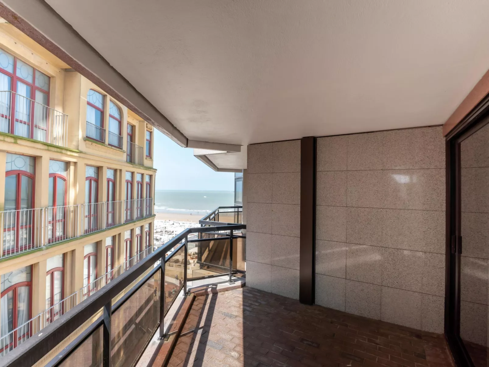 Aqua Vista with parking and seaview-Buiten