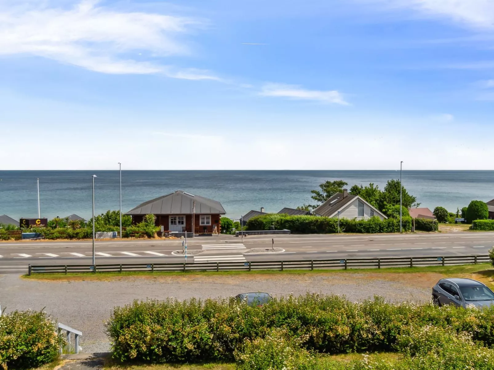 "Feodora" - 100m from the sea-Binnen