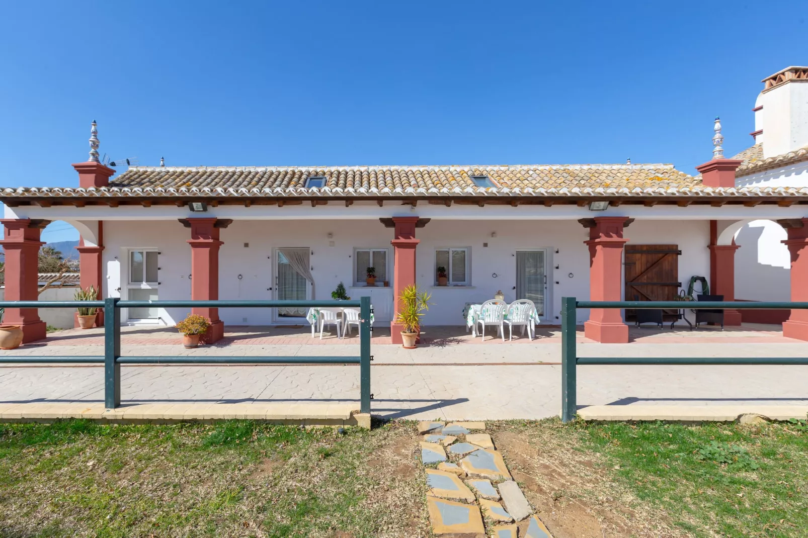Finca El Altabacar-Buitenkant zomer