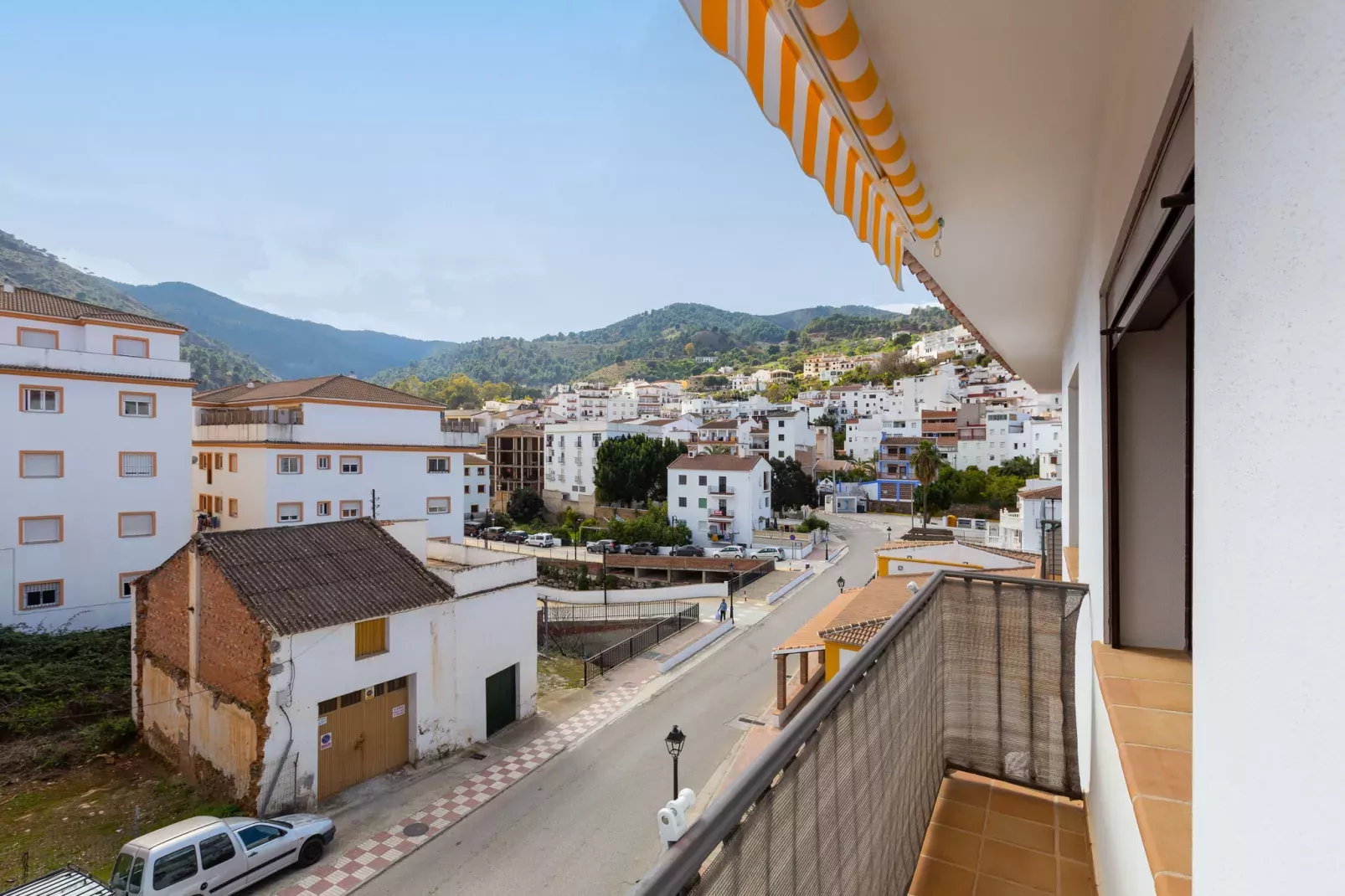 Tolox 1-Terrasbalkon