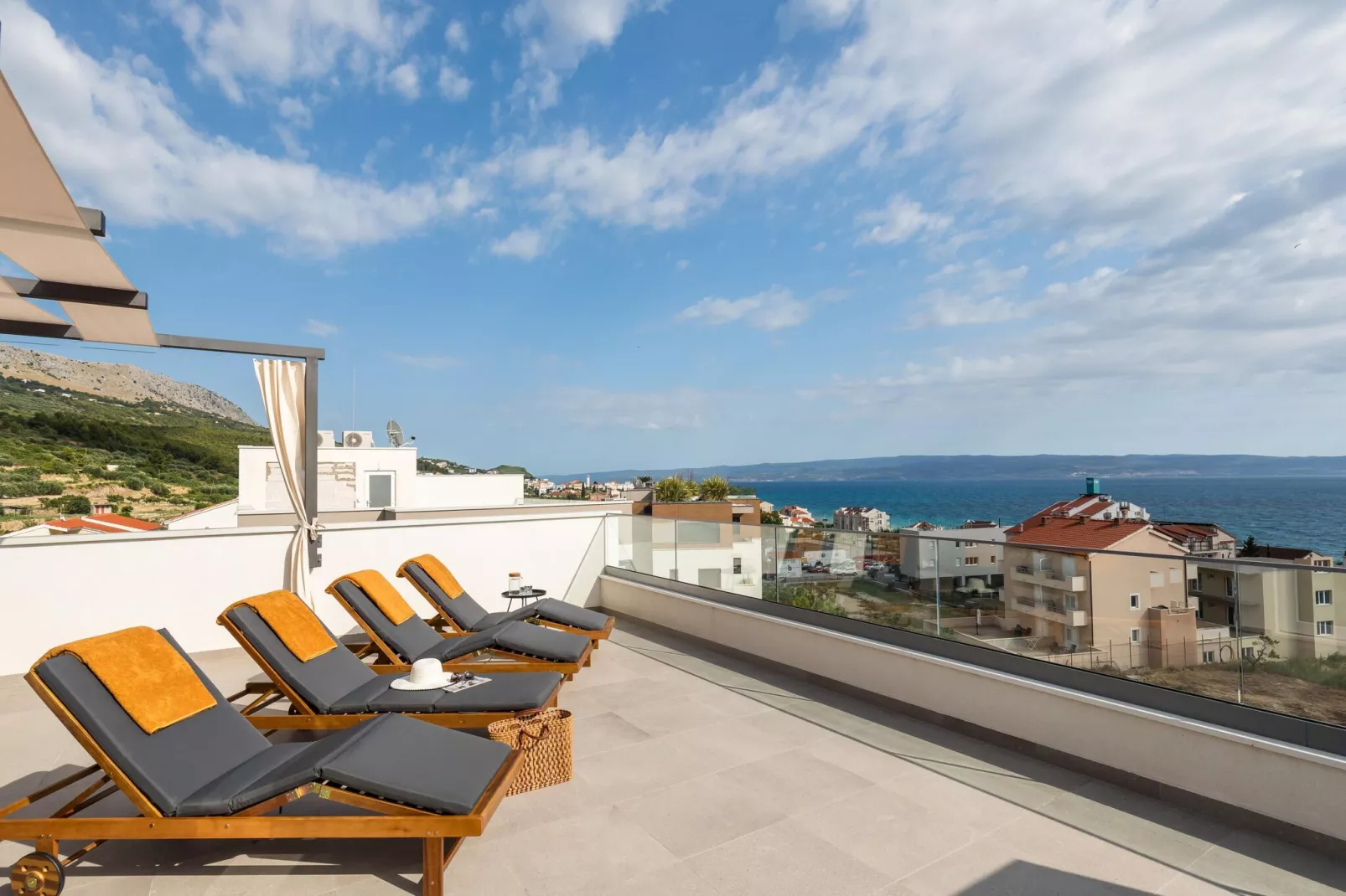 terracebalcony