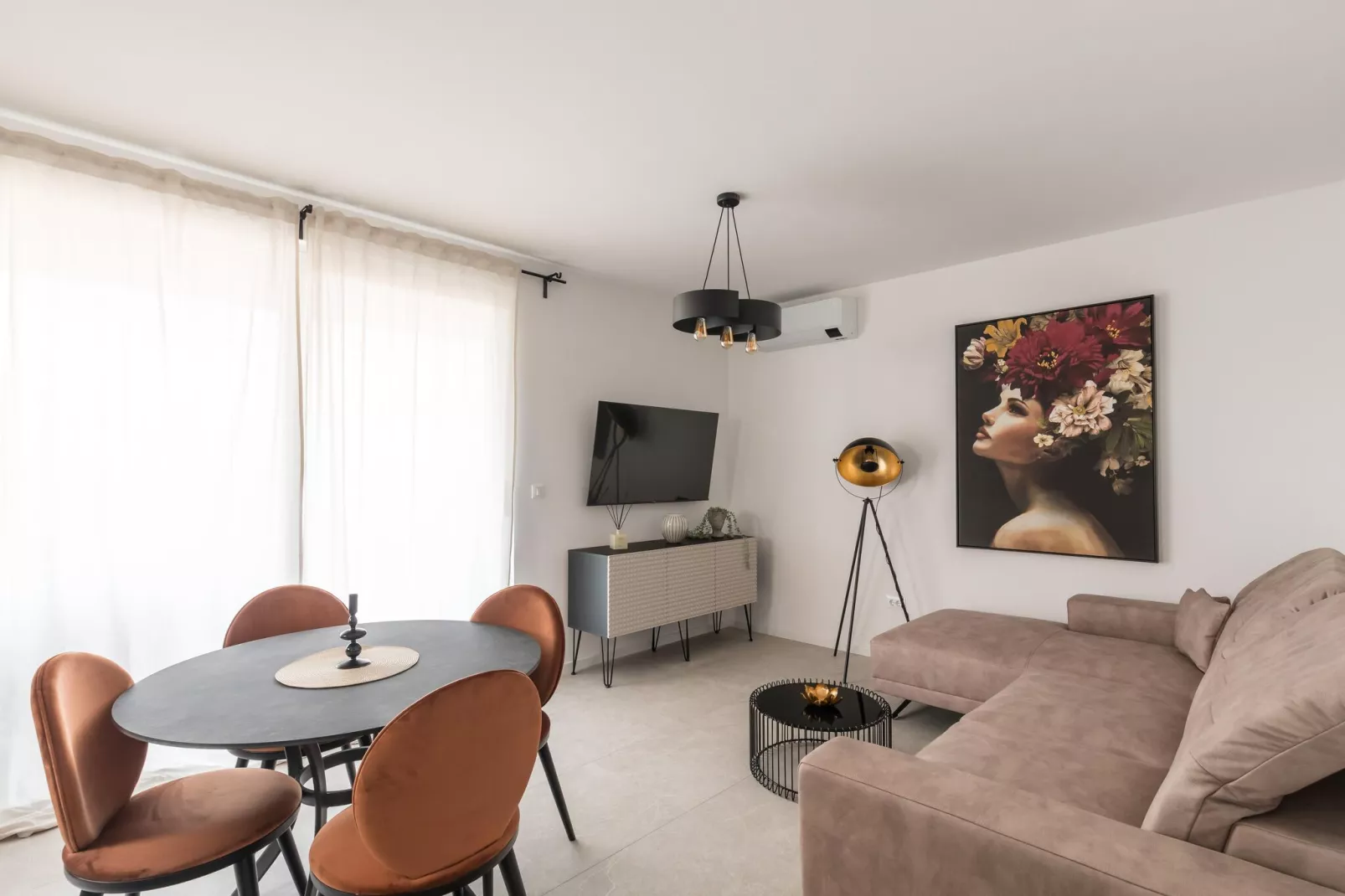 Villa AG-A2-Woonkamer