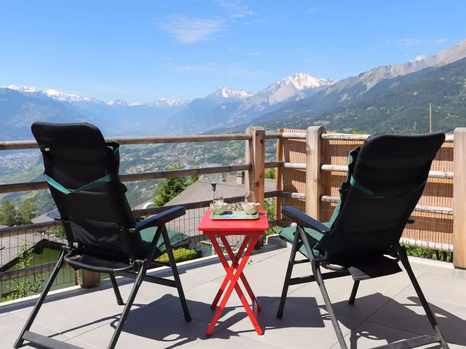 Chalet La Délège-Buiten