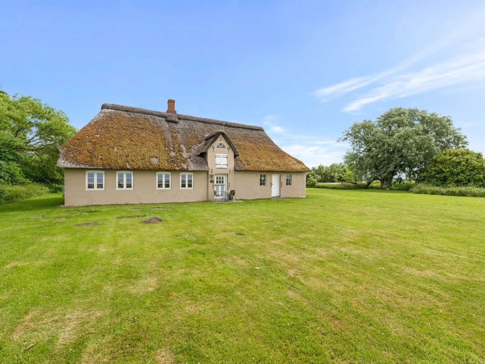 "Thorarin" - 25km from the sea-Buiten