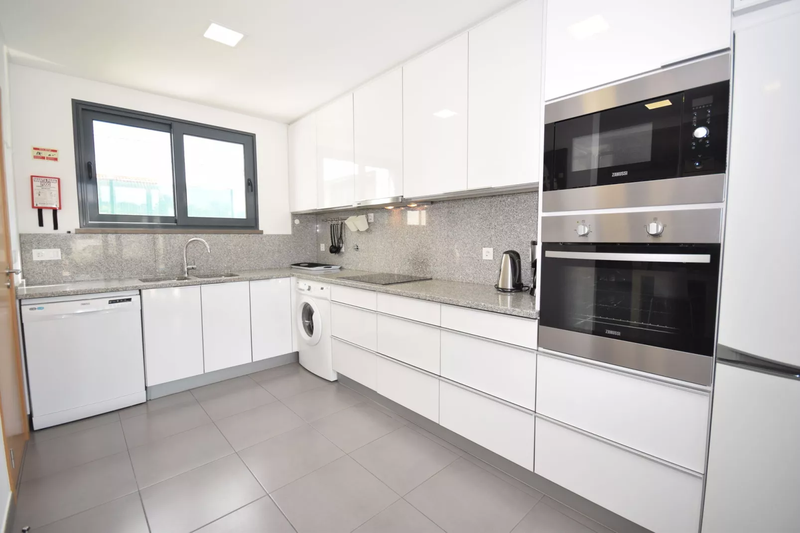 Vila Coruja-Keuken