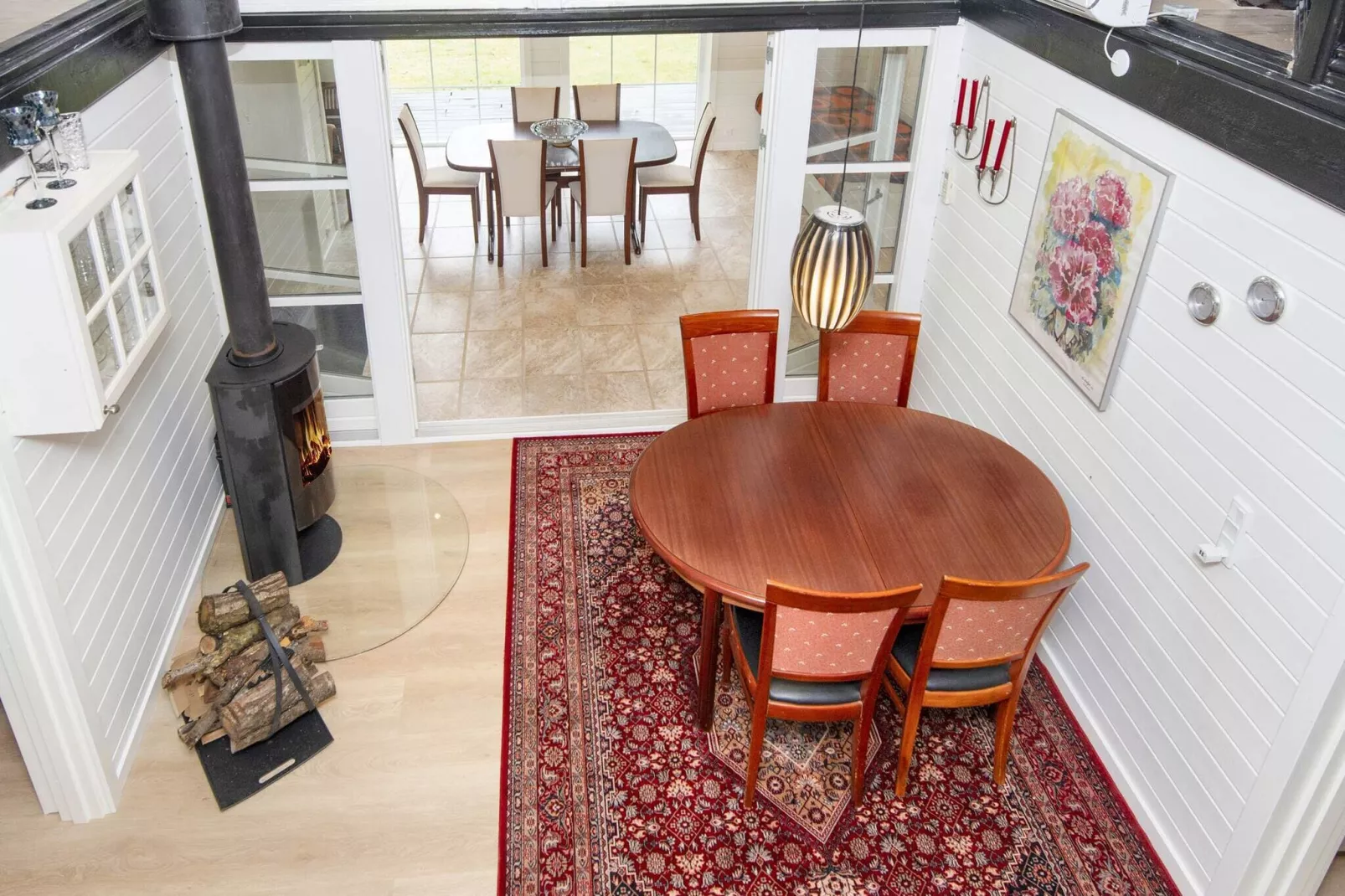 Betoverende Cottage met Whirlpool-By Traum-Binnen