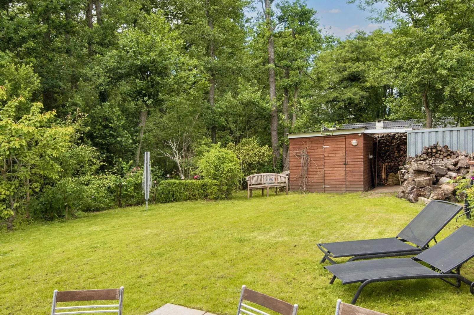 Betoverende Cottage met Whirlpool-By Traum-Uitzicht